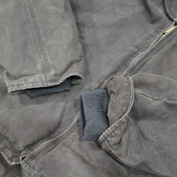 Iowa Hawkeyes Vintage Black Hooded Chore Jacket - Picture 4 of 11